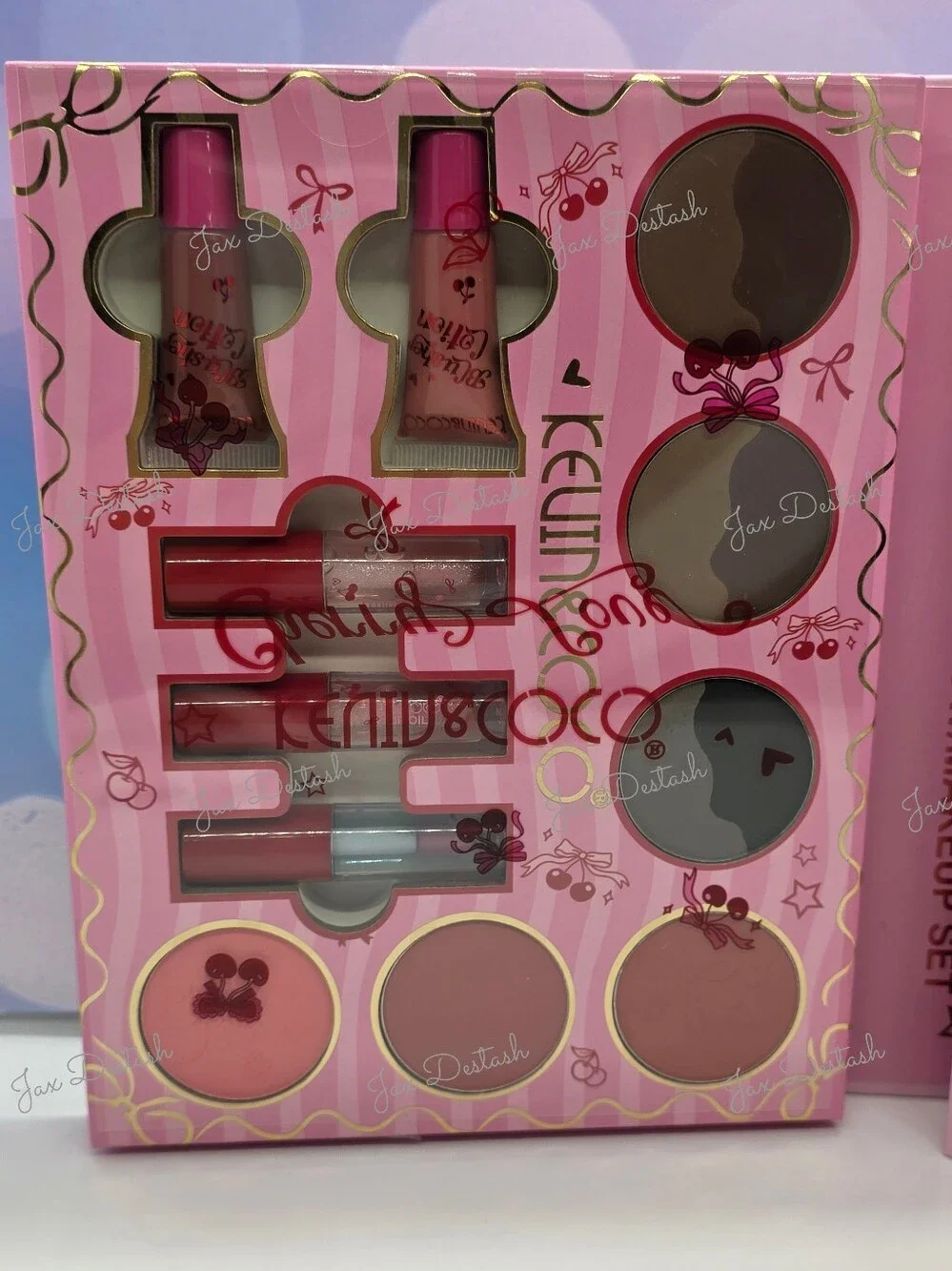 Kevin & Coco Cherry Story 46-Color Eyeshadow Makeup Palette